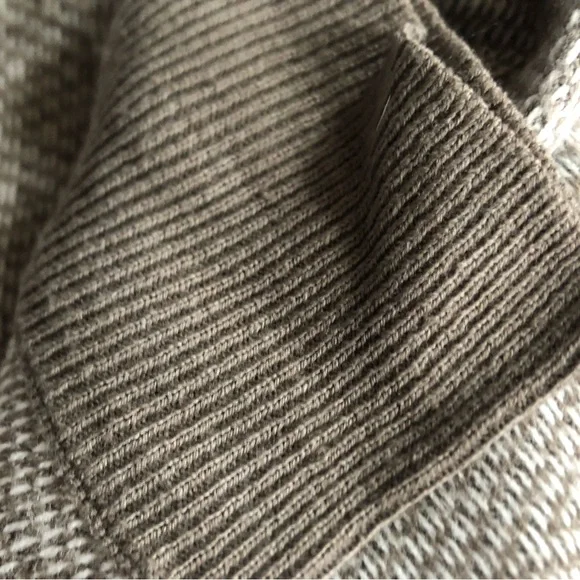 Oatmeal Patterned Batwing Sweater - Picture 10 of 13